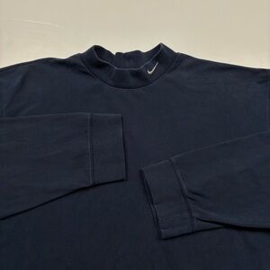 007 - VINTAGE 00s NIKE AIR SWOOSH NAVY BLUE LONG SLEEVE MOCK NECK SHIRT